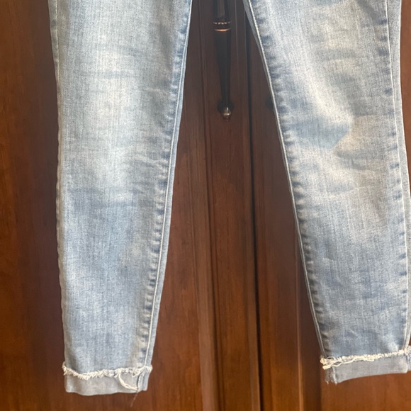 NYDJ Ami Cuffed Ankle Jean - Picture 9 of 13